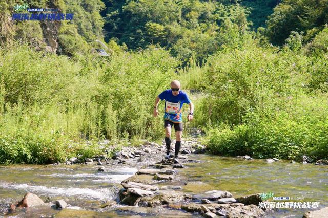 项区迅速下, tenan, 郑晓虎