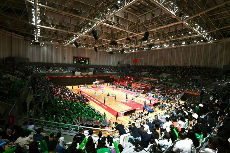 防守和策动, 点燃全场 防守和策动, 点燃全场